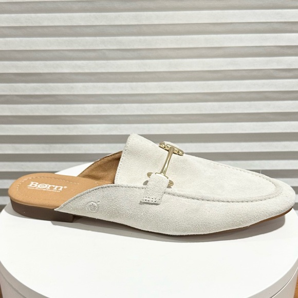 🌸BORN🌸 Size: Lareina Cream Suede Mule 11M - Picture 5 of 14